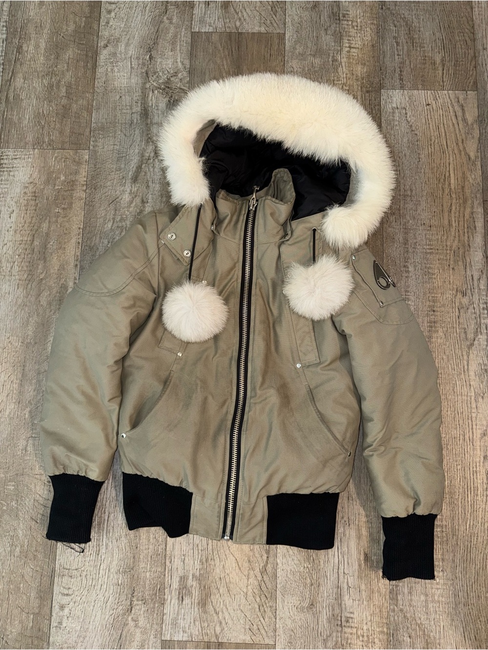 WOMEN’S MOOSE KNUCKLES BOMBER COAT